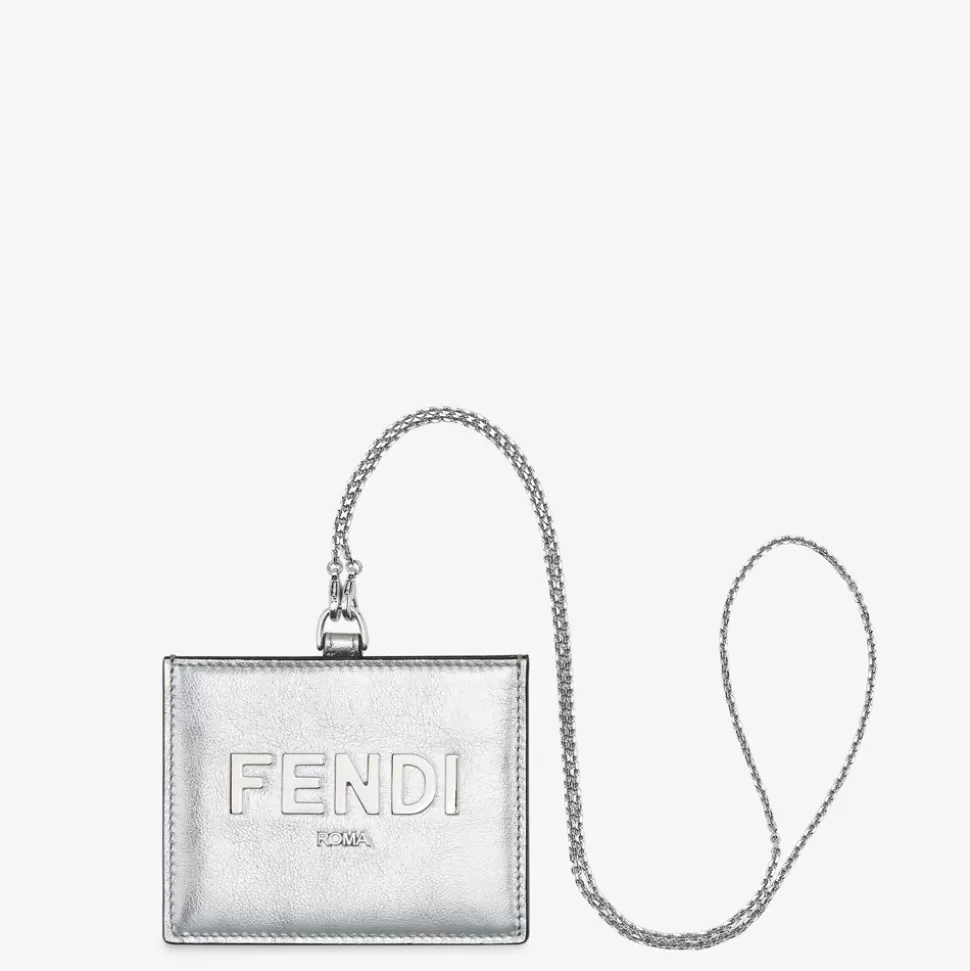 Badge Porte-Nom En Cuir Couleur Argent | Fendi Fashion